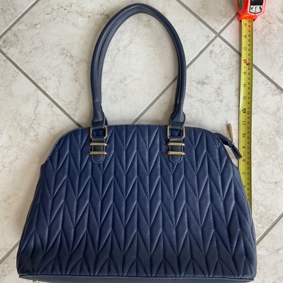 Pierre Cardin Quilted Navy Vegan Leather Tote Bag - Picture 12 of 17